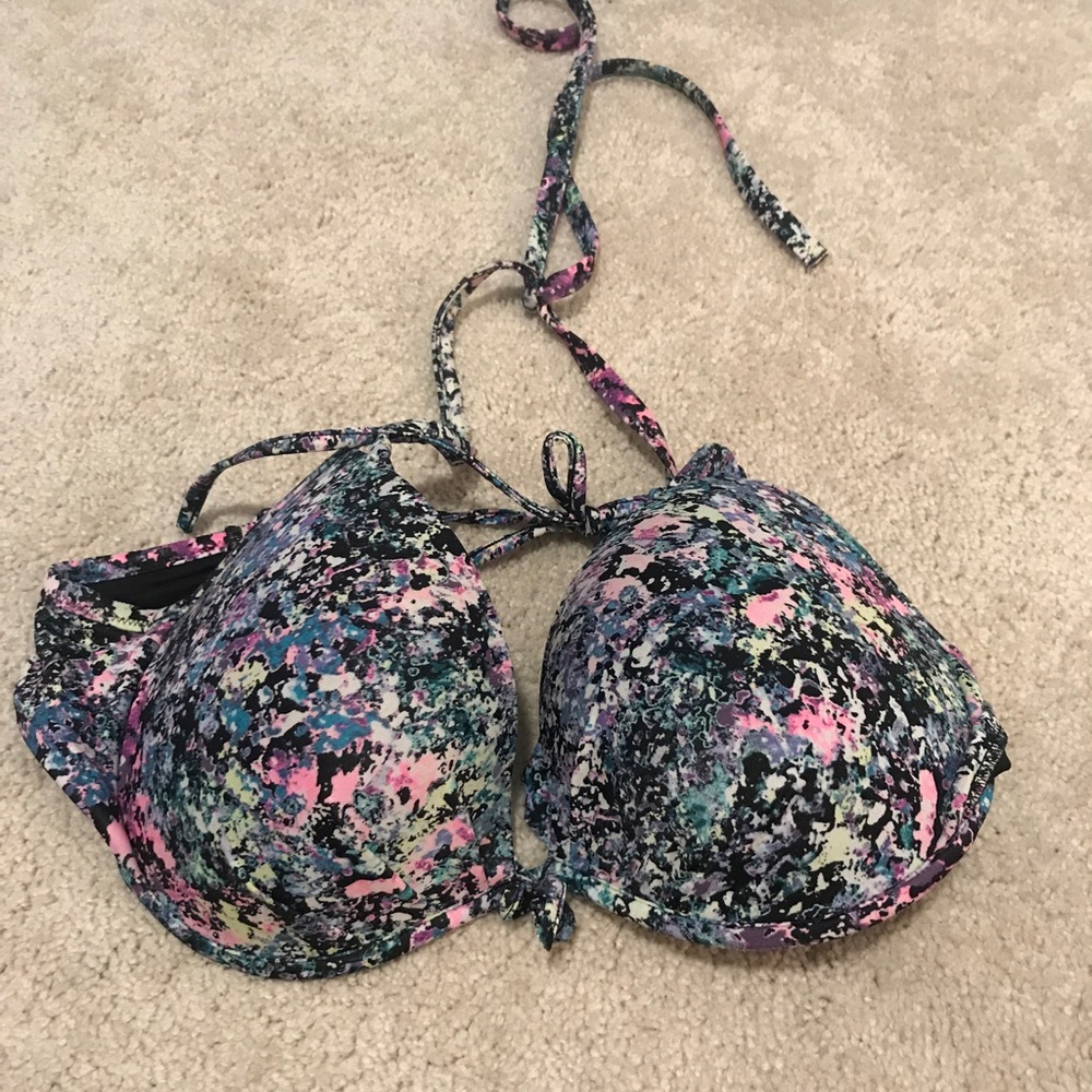 VS swimsuit top